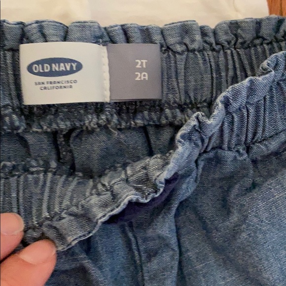 Gap & Old Navy Shirt & Shorts Set - Picture 4 of 4